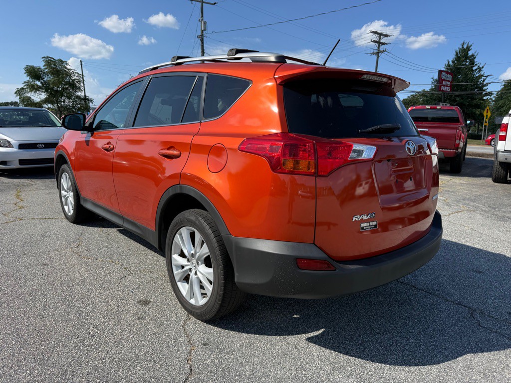 2015 Toyota Rav4 Image 5