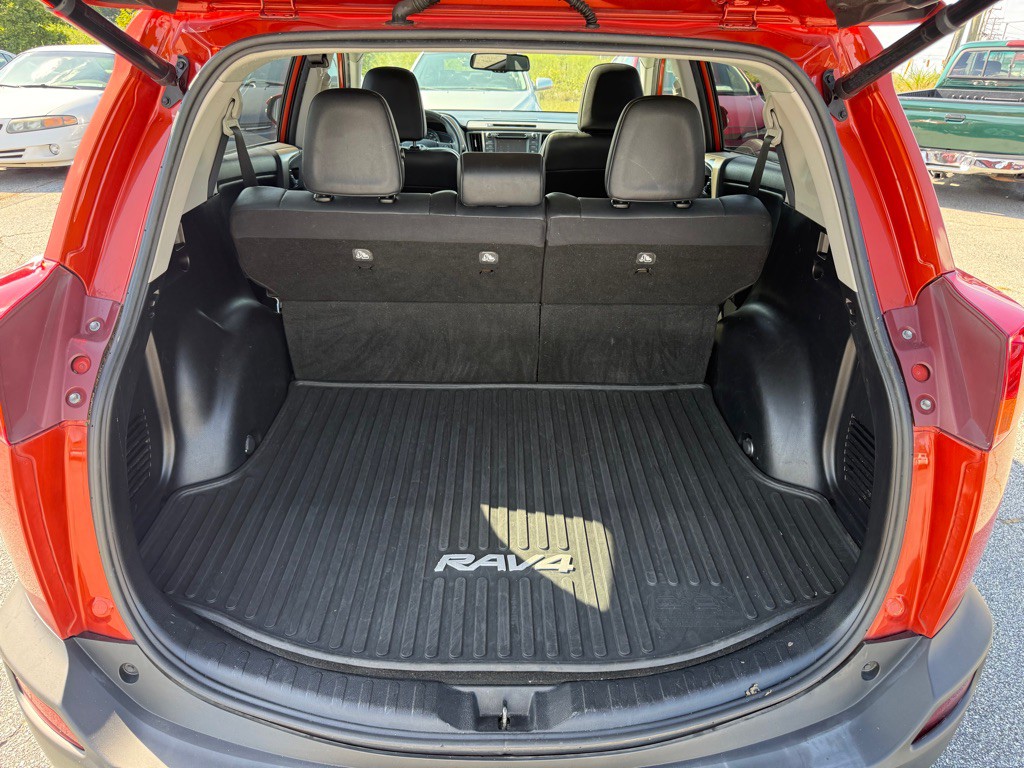 2015 Toyota Rav4 Image 15