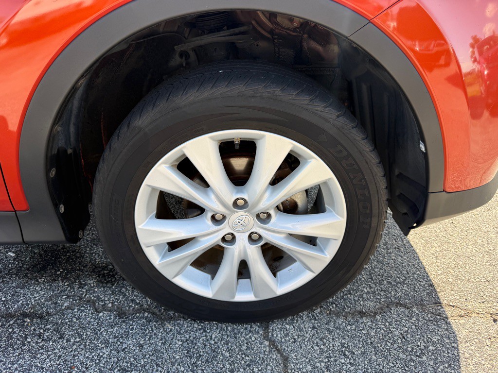 2015 Toyota Rav4 Image 18