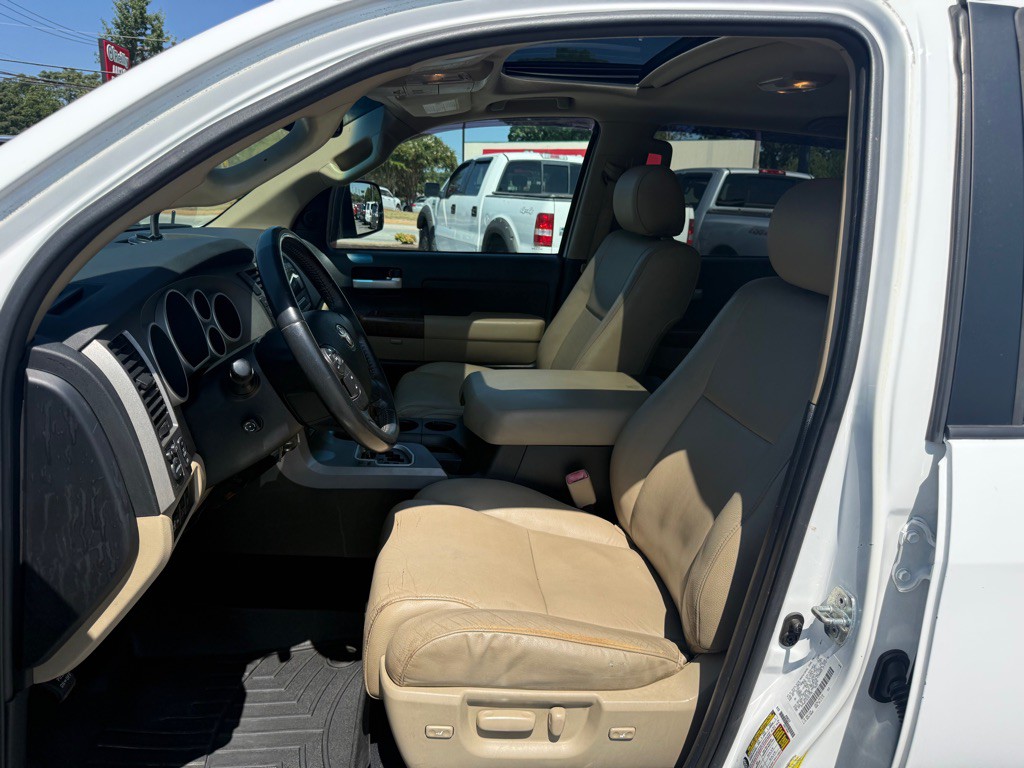 2012 Toyota Tundra Image 10