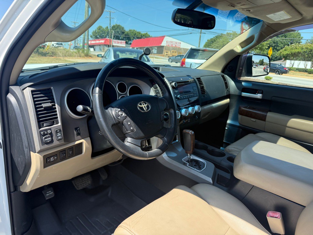 2012 Toyota Tundra Image 11