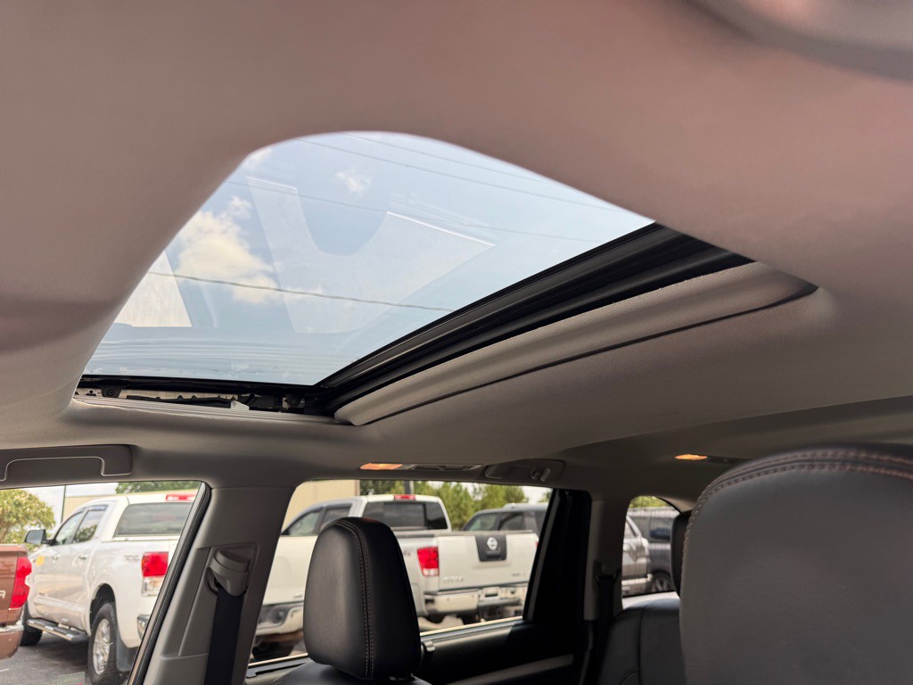 2016 Toyota Highlander Image 12