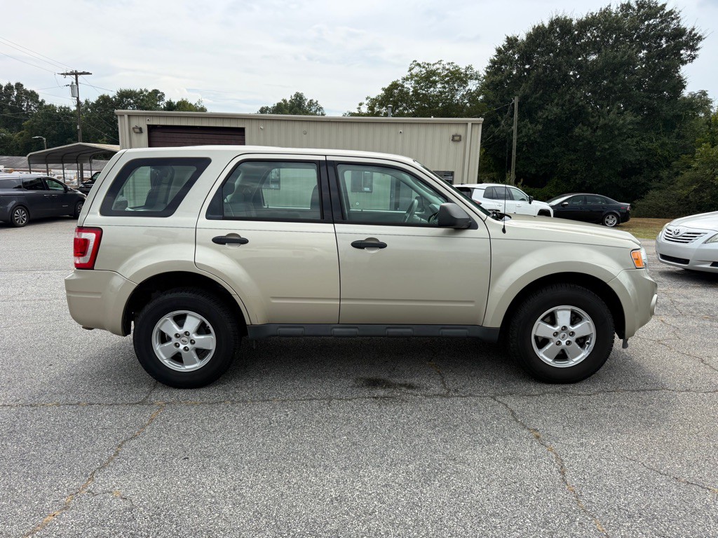 2012 Ford Escape Image 8