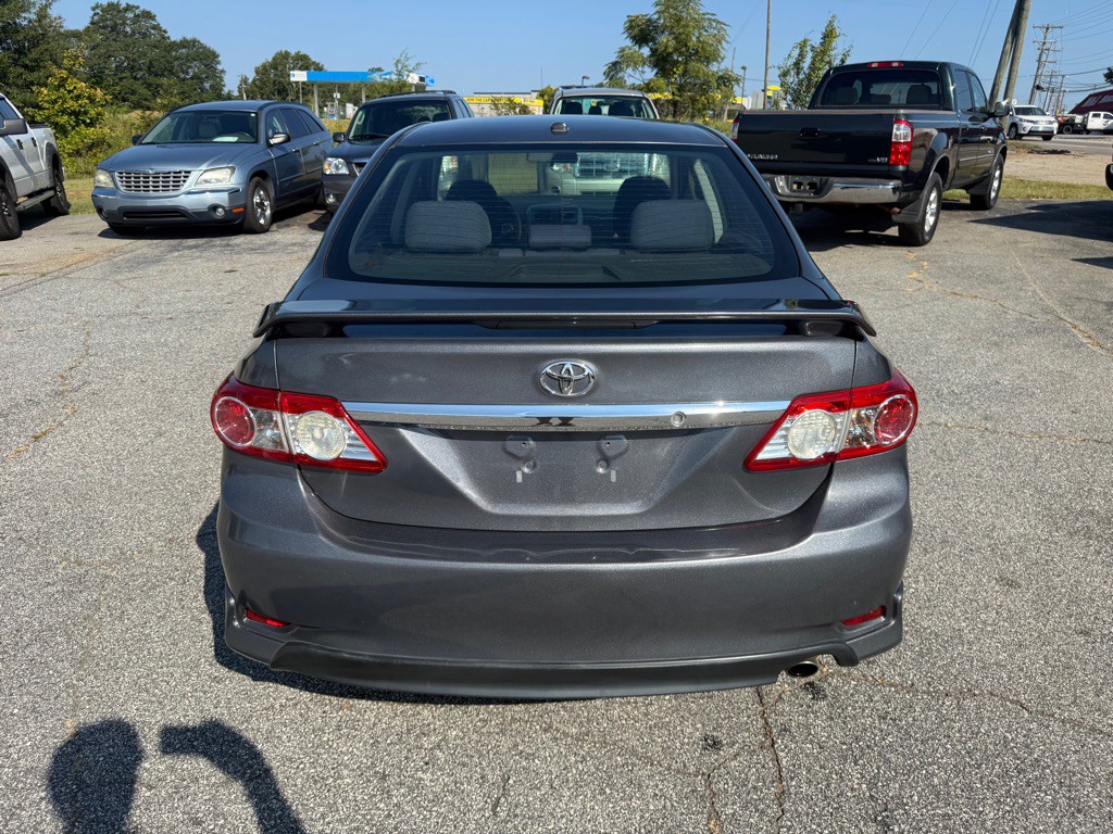 2011 Toyota Corolla Image 6