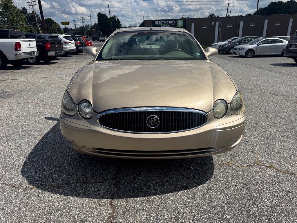 2005 Buick Lacrosse Image 2