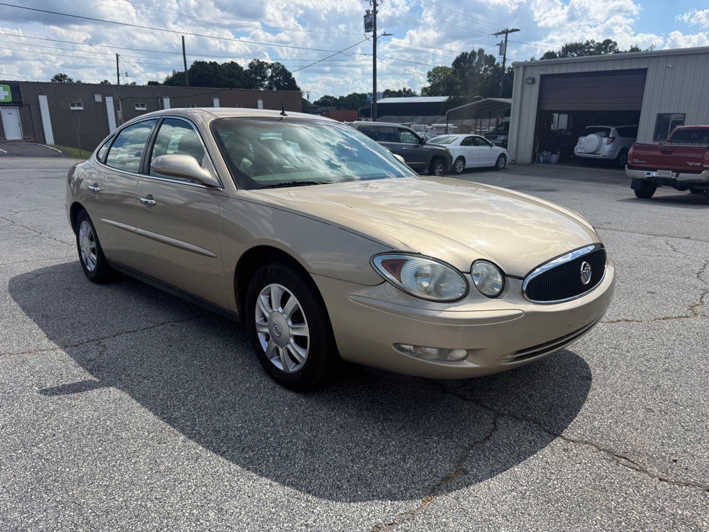 2005 Buick Lacrosse Image 3