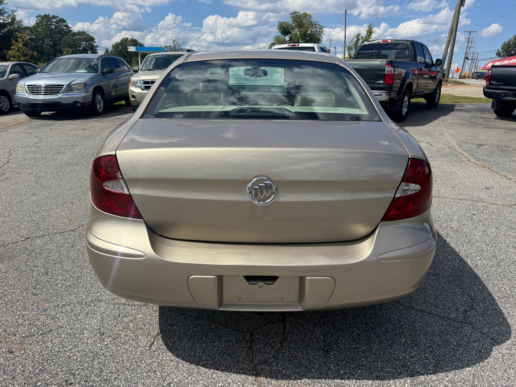 2005 Buick Lacrosse Image 6