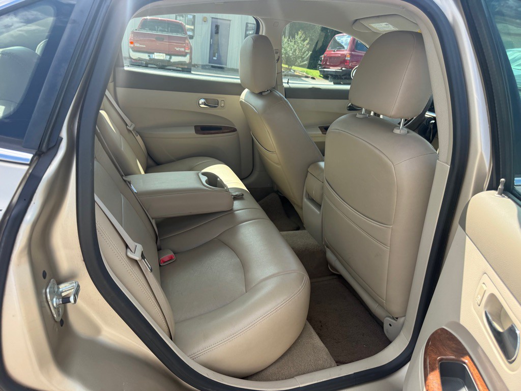 2005 Buick Lacrosse Image 13