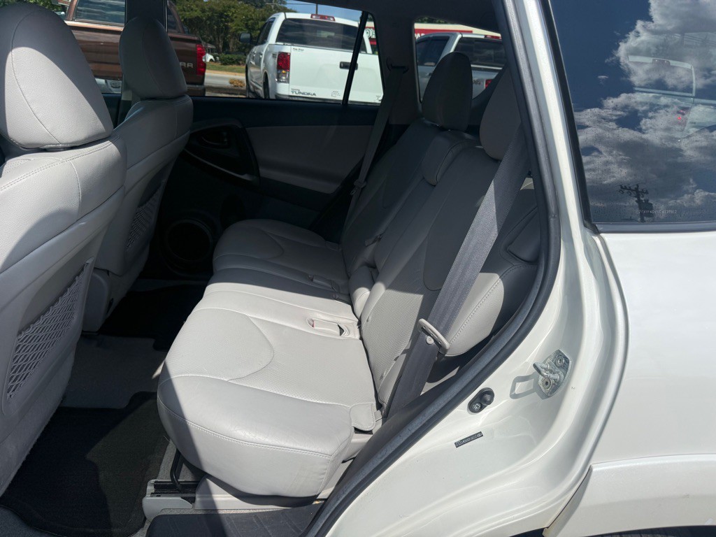 2012 Toyota Rav4 Image 14