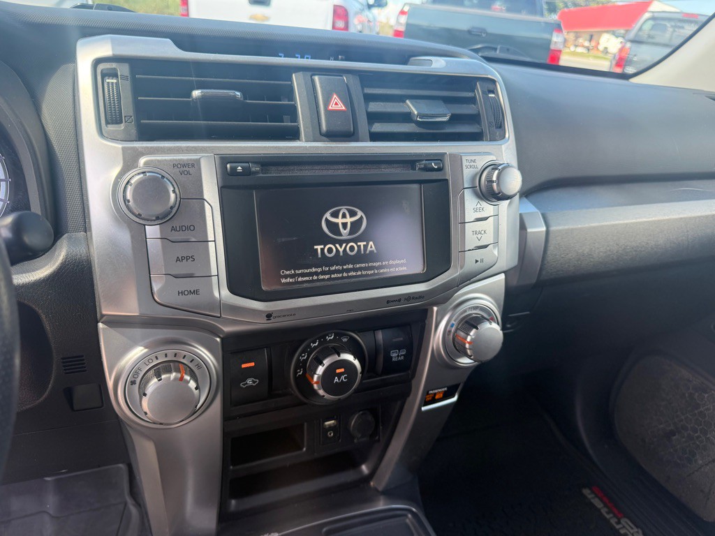 2019 Toyota 4Runner Image 11
