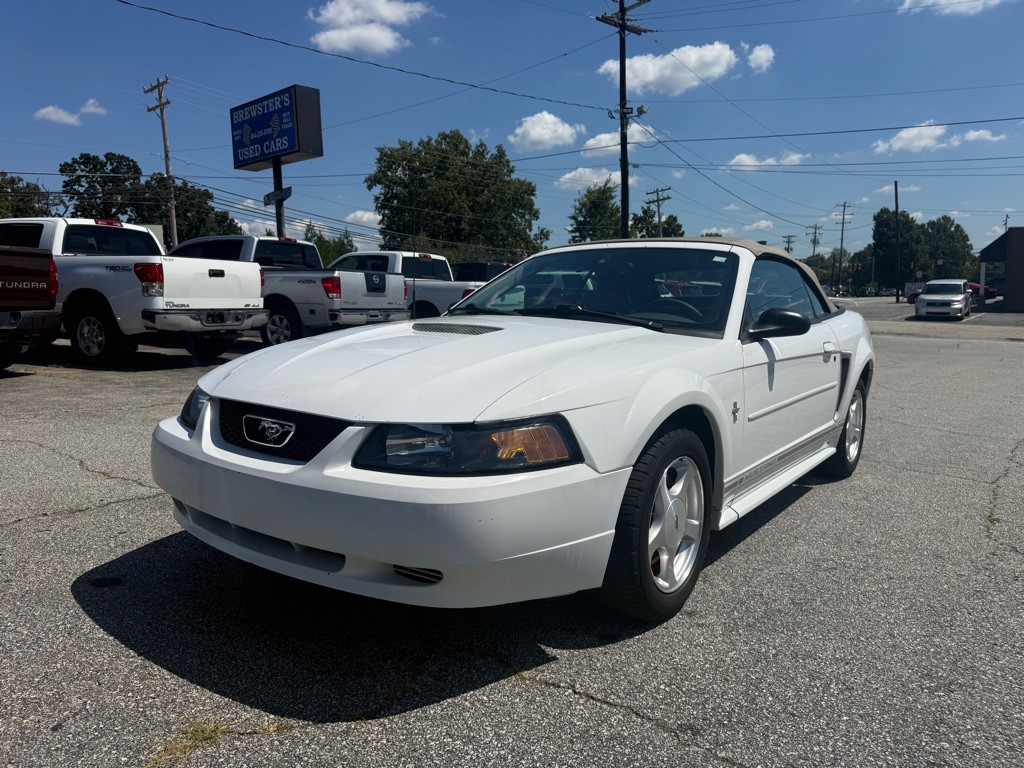 2001 Ford Mustang Image 1