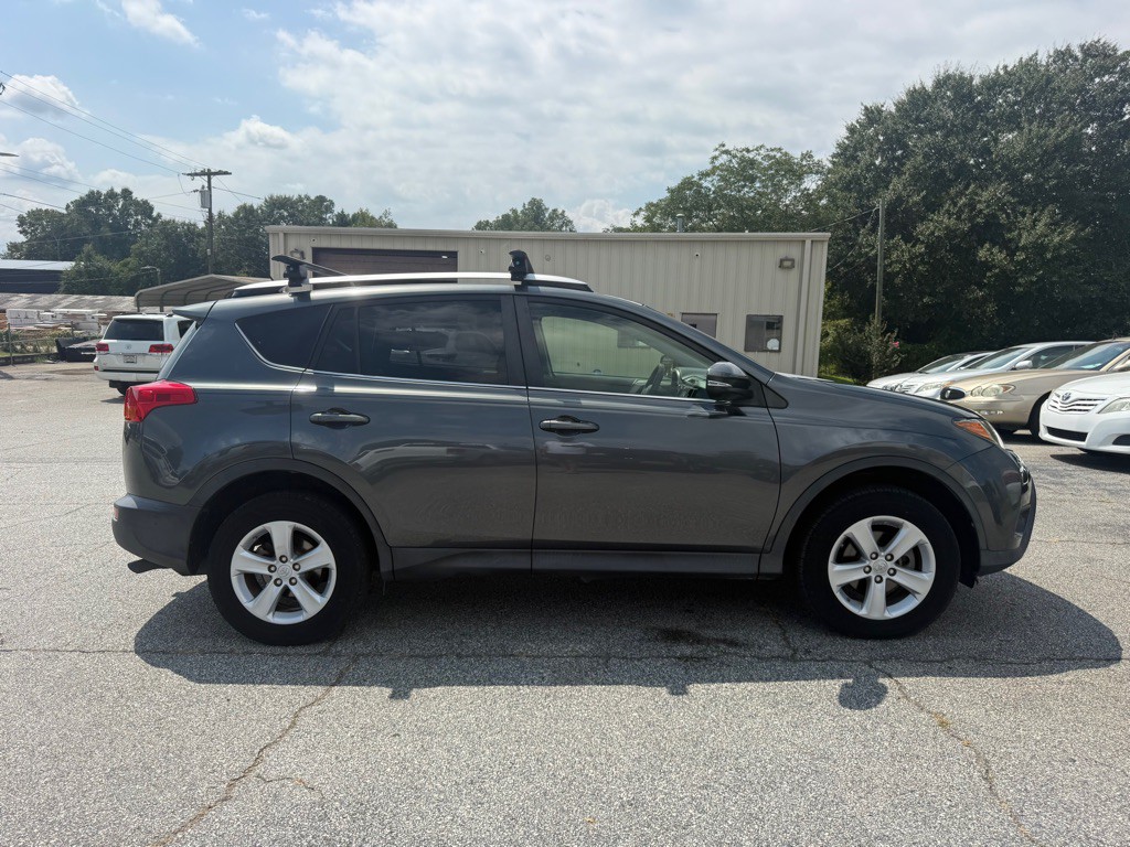 2014 Toyota Rav4 Image 8