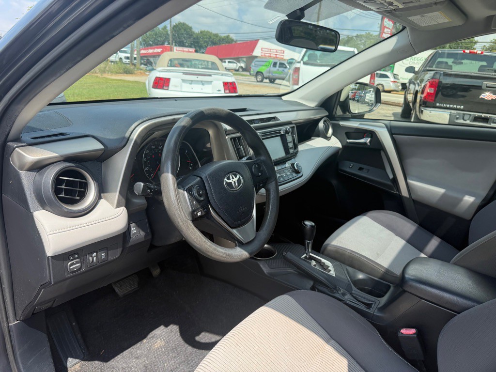 2014 Toyota Rav4 Image 10