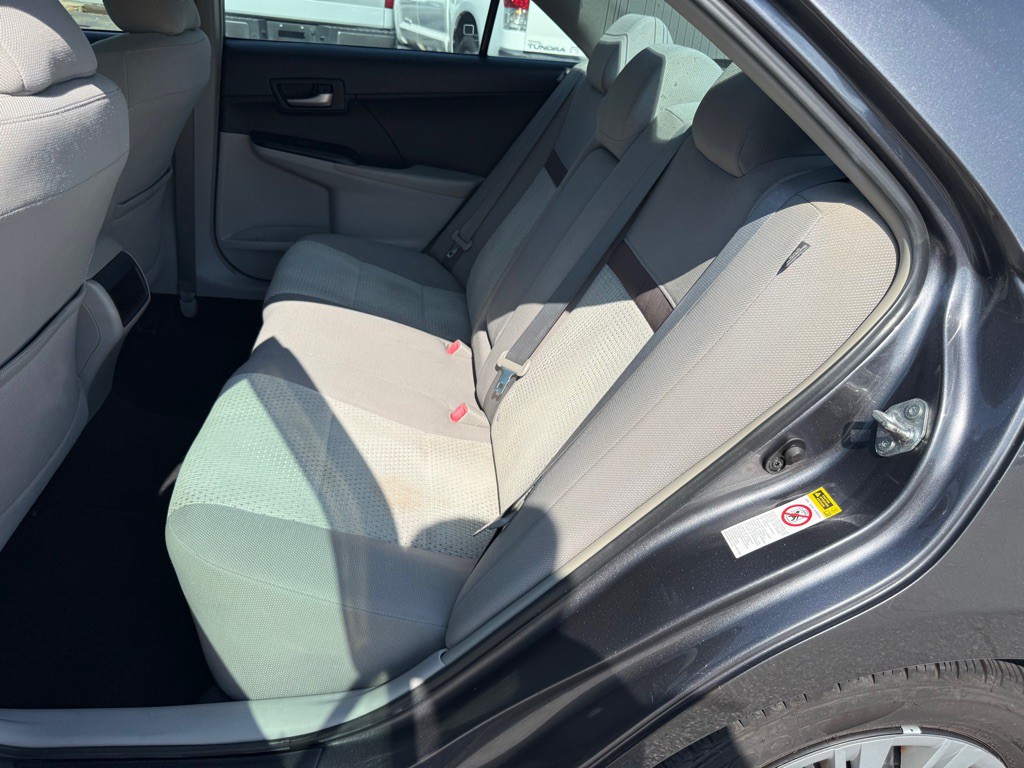 2013 Toyota Camry Image 13