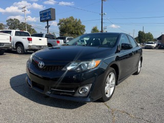Image for 2014 Toyota Camry SE ID: 7729975