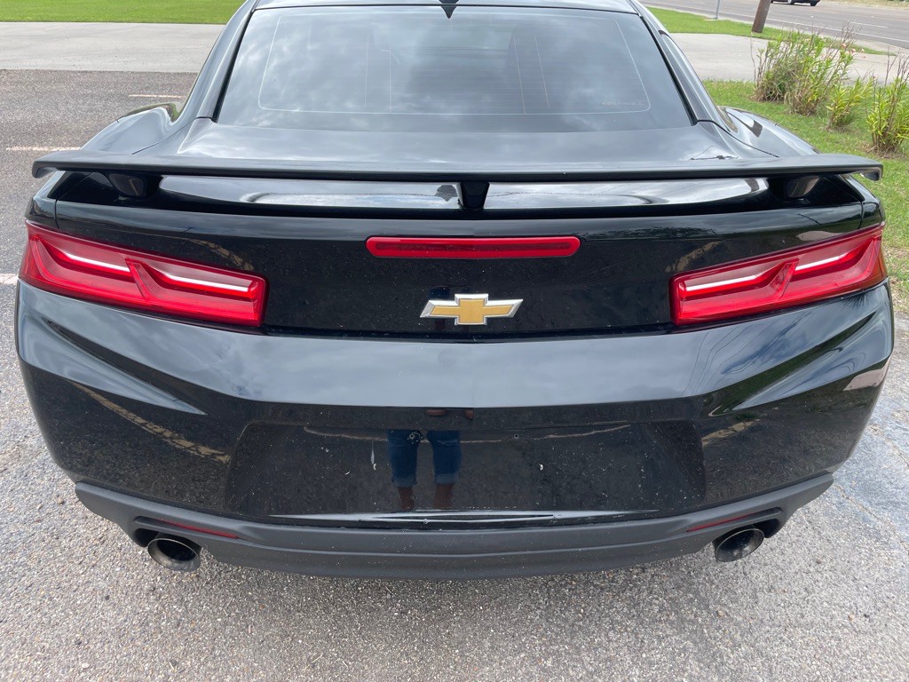 2016 Chevrolet Camaro Image 4
