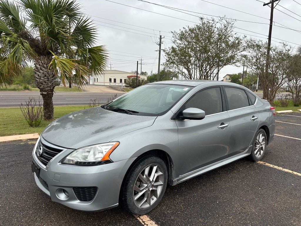 2014 Nissan Sentra Image 1