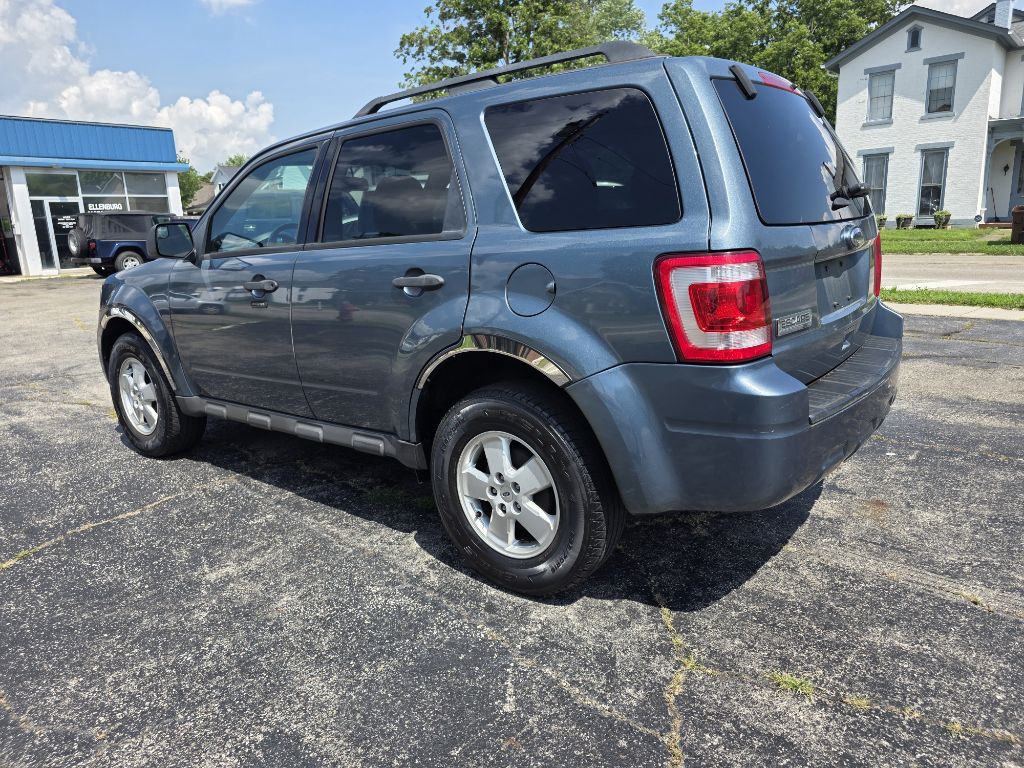 2012 Ford Escape Image 2