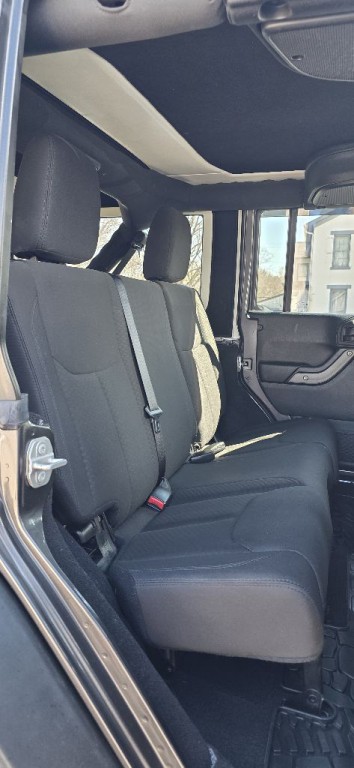 2017 Jeep Wrangler Unlimited Image 8