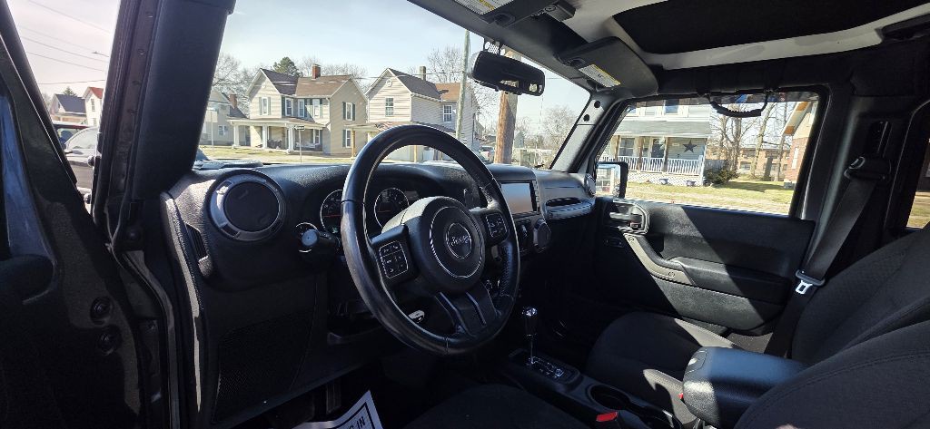 2017 Jeep Wrangler Unlimited Image 11