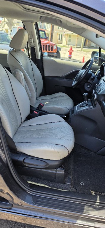 2015 Mazda Mazda5 Image 8