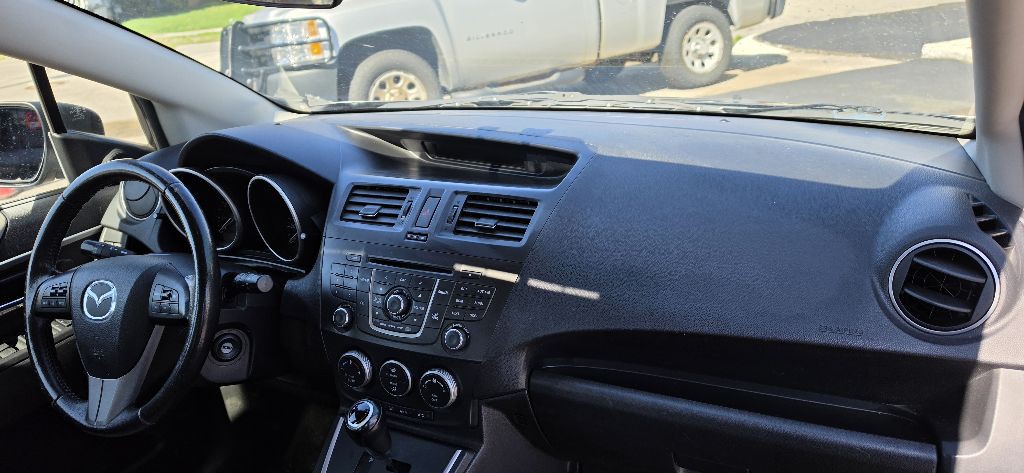 2015 Mazda Mazda5 Image 11