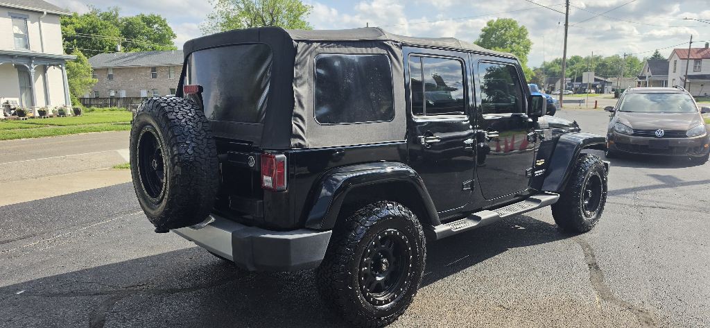 2010 Jeep Wrangler Unlimited Image 5