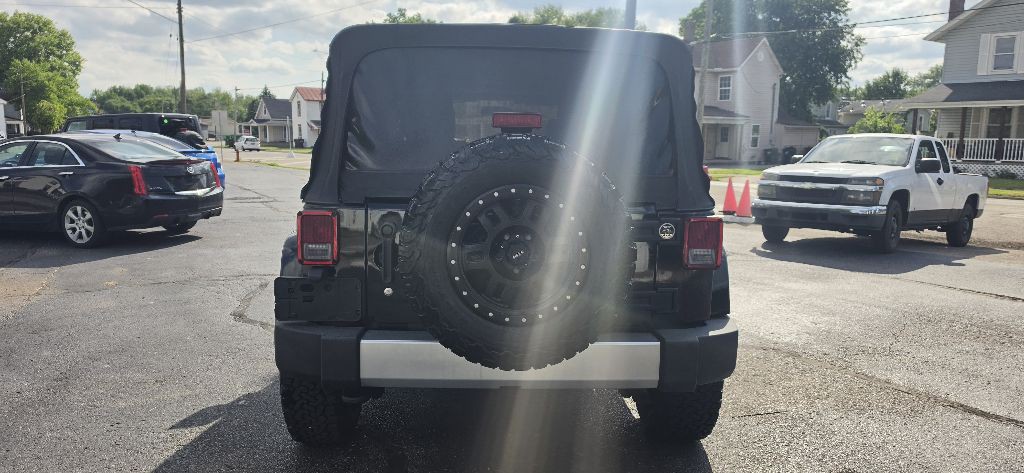 2010 Jeep Wrangler Unlimited Image 8