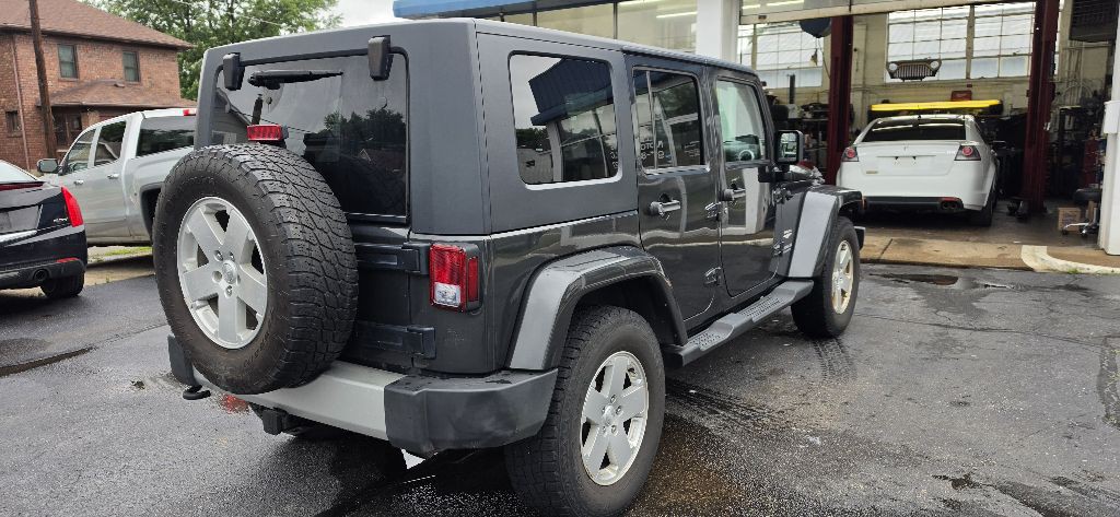 2010 Jeep Wrangler Unlimited Image 8