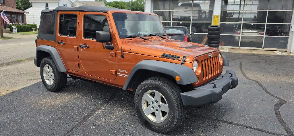 2011 Jeep Wrangler Unlimited Image 5