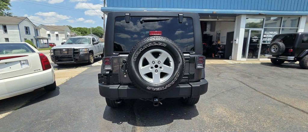 2017 Jeep Wrangler Unlimited Image 6