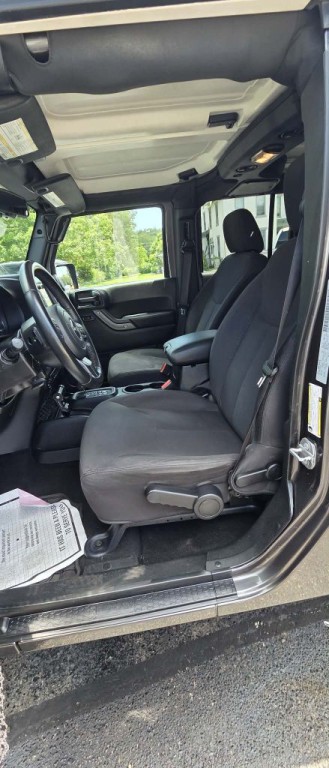 2017 Jeep Wrangler Unlimited Image 9