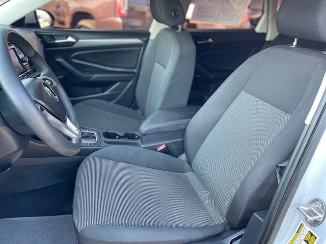 2019 Volkswagen Jetta Image 10