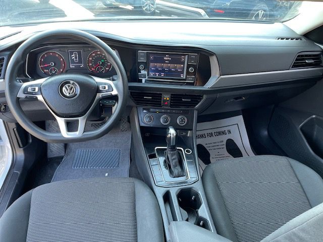 2019 Volkswagen Jetta Image 12