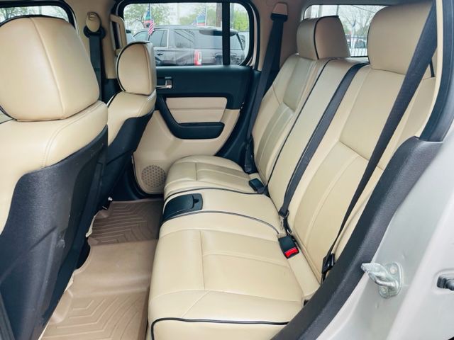 2007 HUMMER H3 Image 12