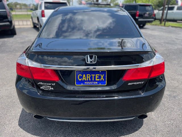 2015 Honda Accord Image 4