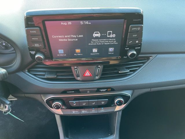2018 Hyundai Elantra Image 9