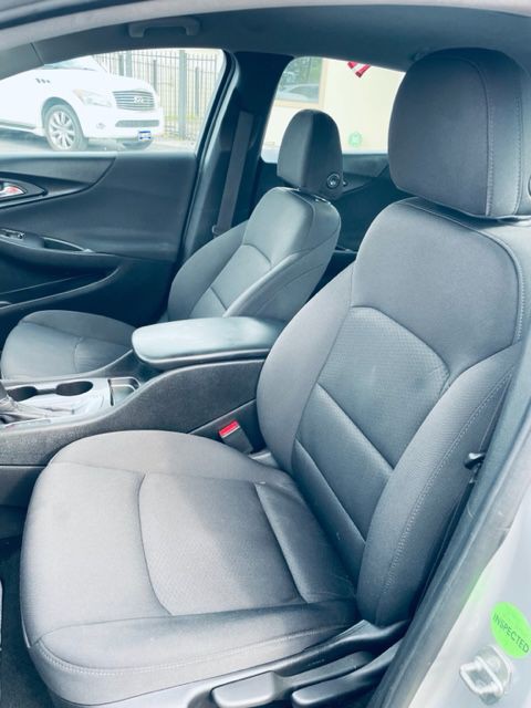 2018 Chevrolet Malibu Image 5