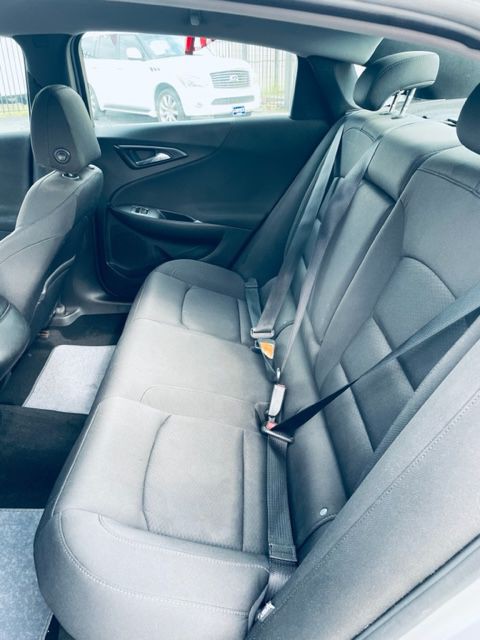 2018 Chevrolet Malibu Image 6