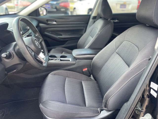 2020 Nissan Altima Image 7