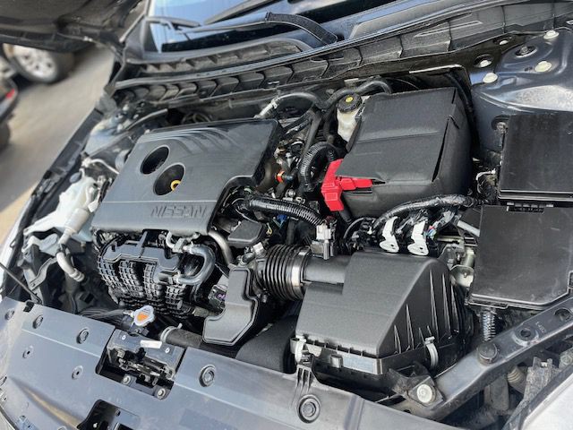 2020 Nissan Altima Image 16