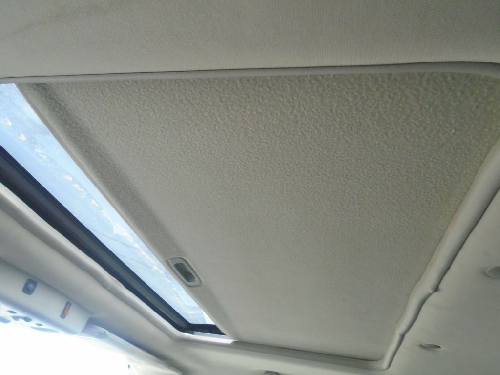 2004 HUMMER H2 Image 17