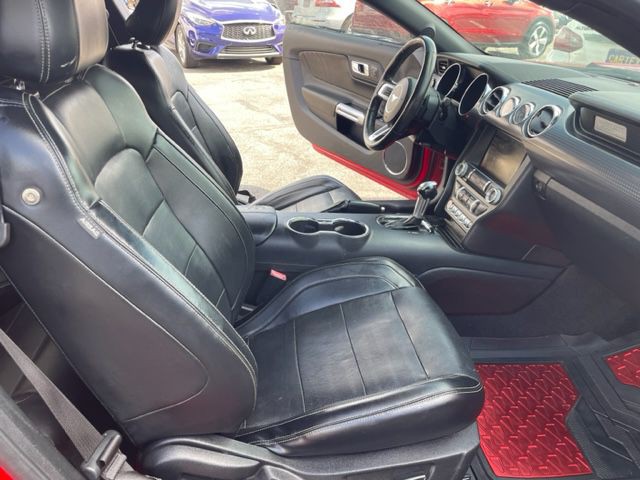 2015 Ford Mustang Image 8