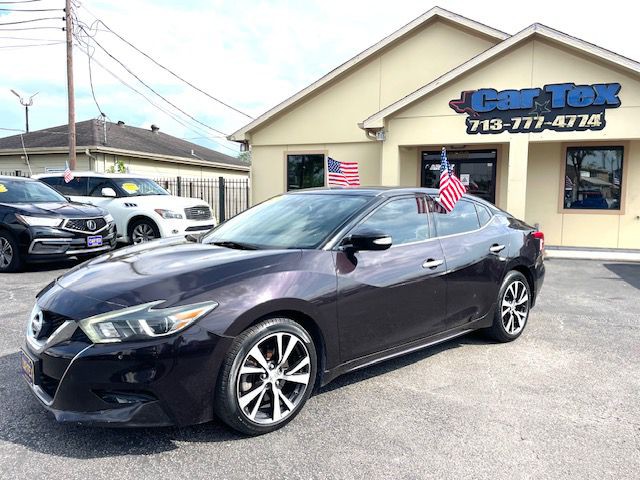 2016 Nissan Maxima Image 1