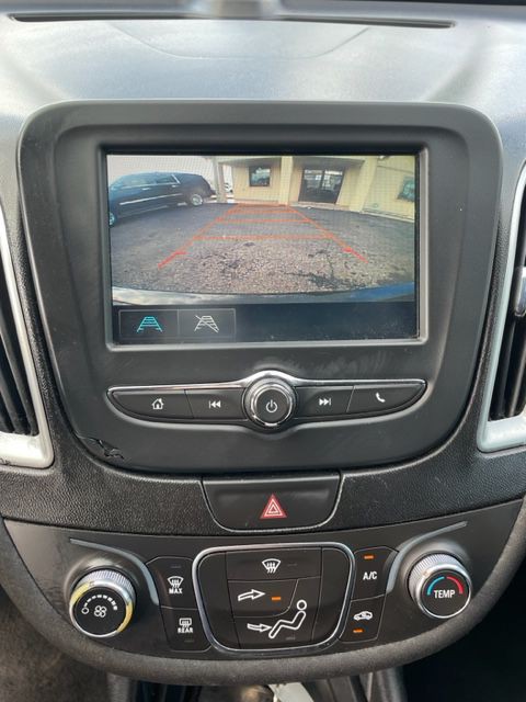 2016 Chevrolet Malibu Image 10