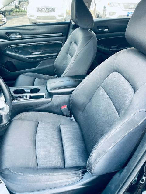 2020 Nissan Altima Image 5