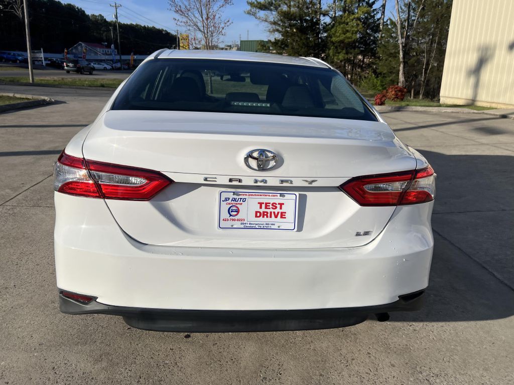 2018 Toyota Camry Image 13