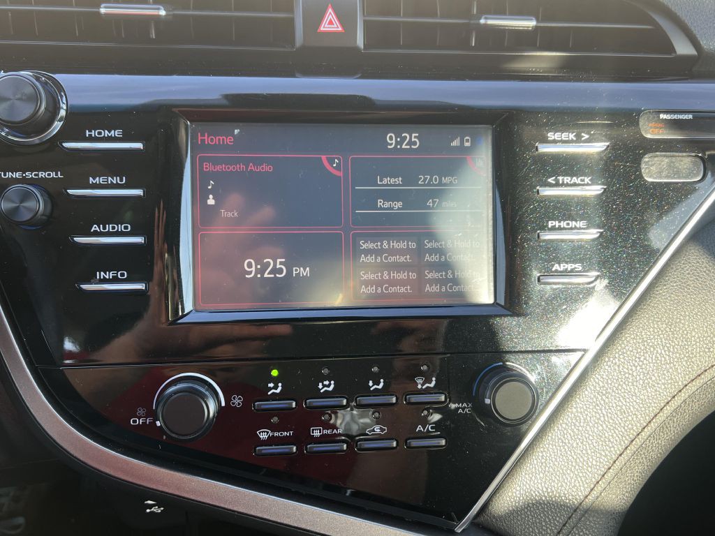 2018 Toyota Camry Image 37