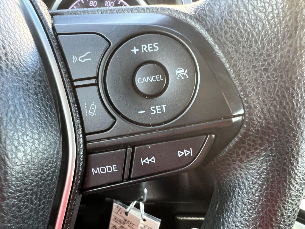 2018 Toyota Camry Image 43