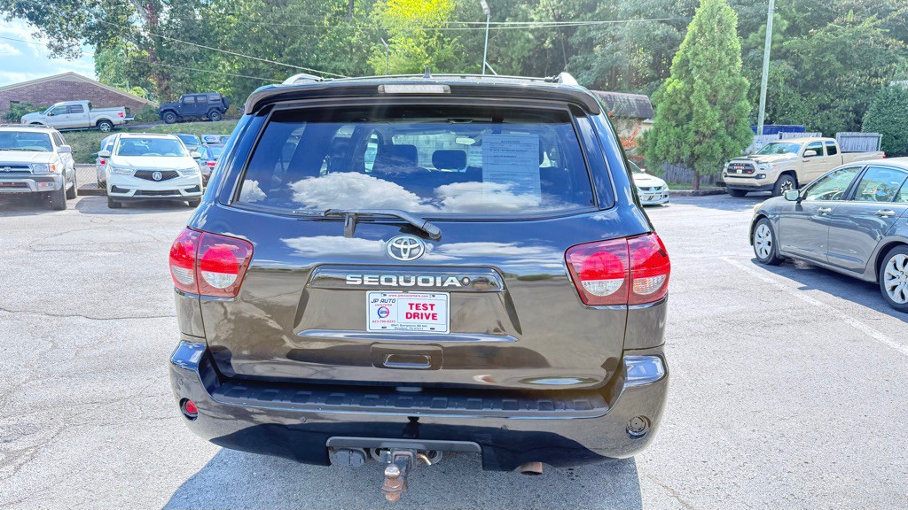 2018 Toyota Sequoia Image 6